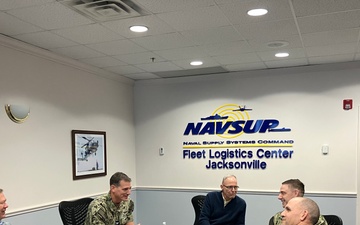 Capt. (Ret.) Karl Rau visits NAVSUP FLCJ