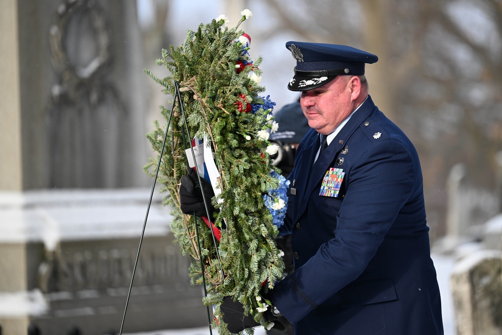 Fillmore Wreath Laying