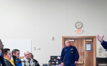 U.S. Coast Guard Vice Adm. Tom Allan Jr. visits U.S. Naval War College