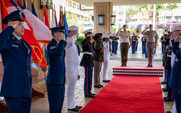 Lithuanian Chief of Defense visits Hawaii