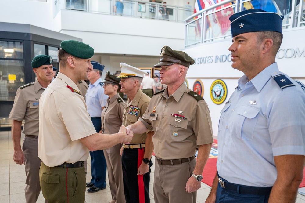 Lithuanian Chief of Defense visits Hawaii