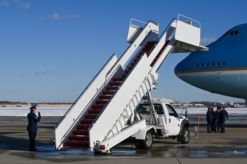 Joint Base Andrews supports arrival ceremony for State Funeral