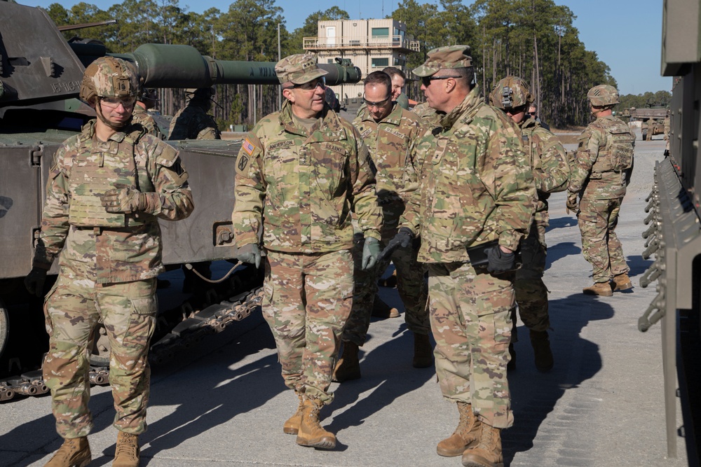 New Commanding General of XVIII Airborne Corps visits Fort Stewart