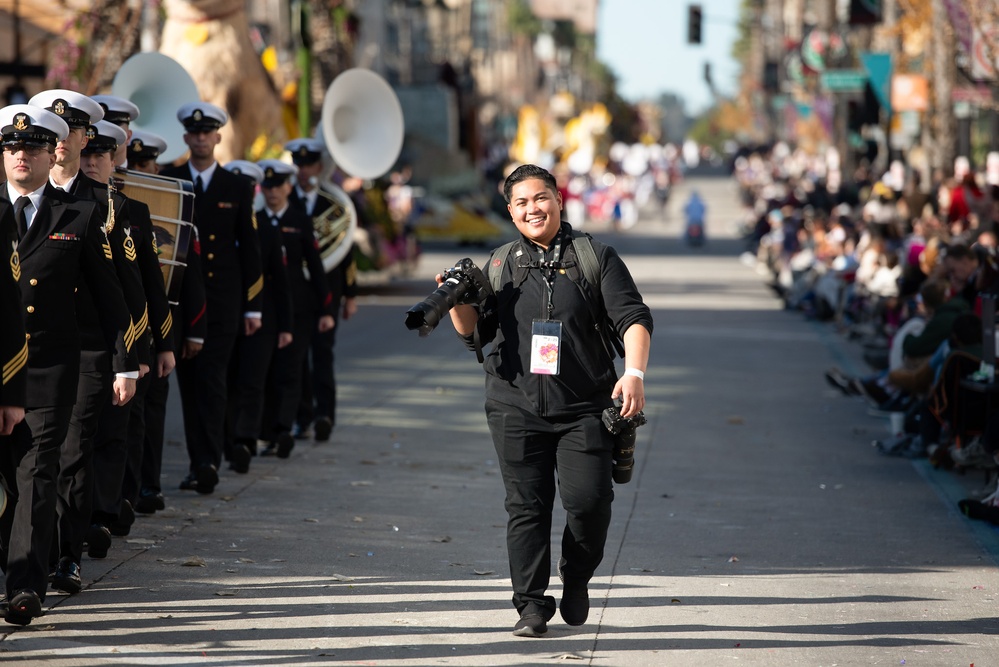 US Navy Band Performs at Rose Bowl Parade