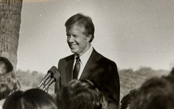 Remembering President and Navy Veteran Jimmy Carter and His Visit to Hickam Air Force Base