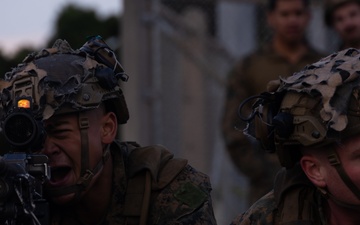 31st MEU | BLT 2/4 completes helicopter rope suspension technique course