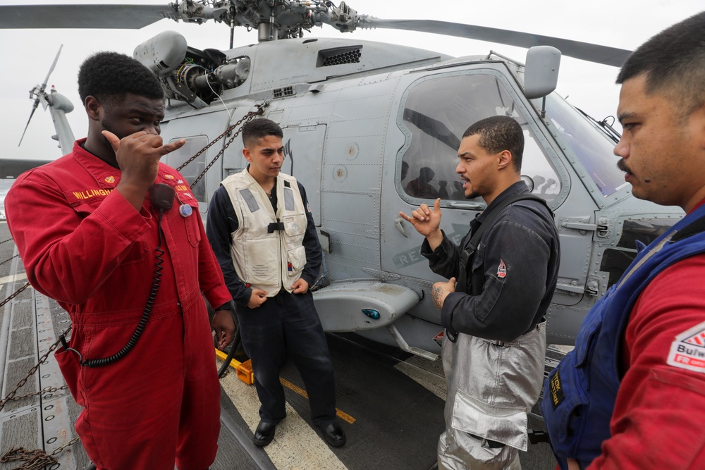 USS Princeton conducts routine operations as part of the Carl Vinson Carrier Strike Group