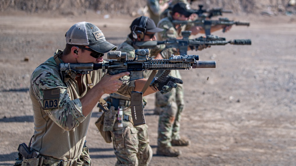 82nd ERQS Conducts Dynamic Firearms Training