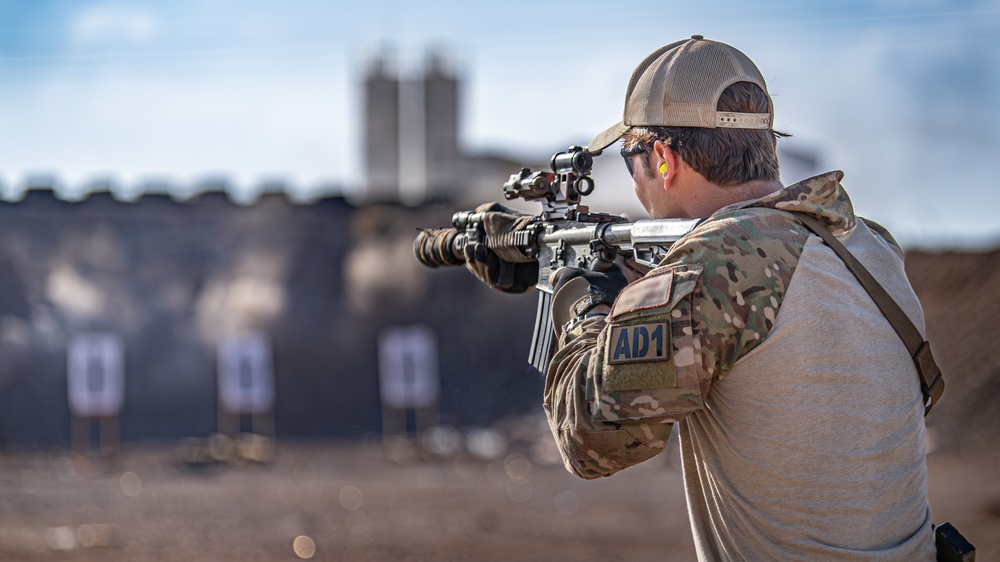 82nd ERQS Conducts Dynamic Firearms Training