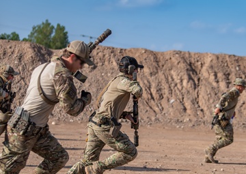 82nd ERQS Conducts Dynamic Firearms Training