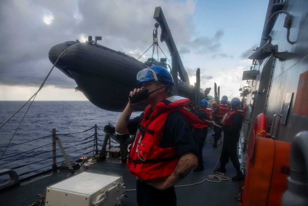 USS Higgins Conducts Training Drills