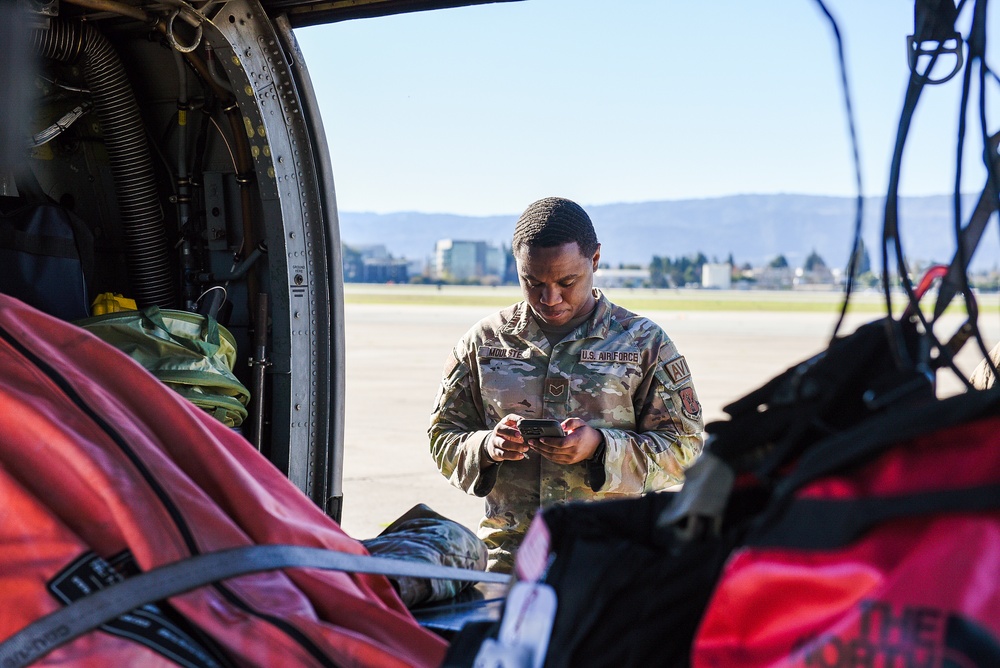 129th Rescue Wing prep for L.A. Fire