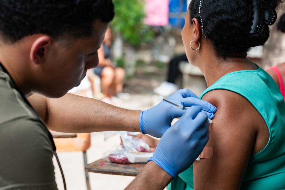 JTF-Bravo provides medical care to more than 1000 near Choluteca, Honduras