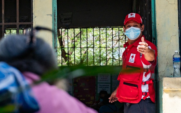 JTF-Bravo provides medical care to more than 1000 near Choluteca, Honduras