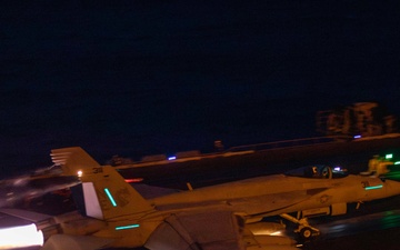 USS Carl Vinson (CVN 70) Conducts Routine Flight Operations in the South China Sea