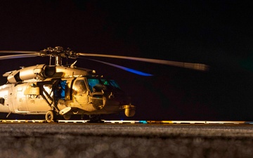 USS Carl Vinson (CVN 70) Conducts Routine Flight Operations in the South China Sea