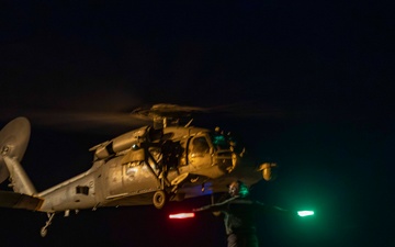 USS Carl Vinson (CVN 70) Conducts Routine Flight Operations in the South China Sea