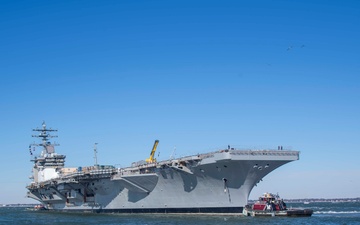 Ike Conducts a Pier Shift From Naval Station Norfolk to Norfolk Naval Shipyard