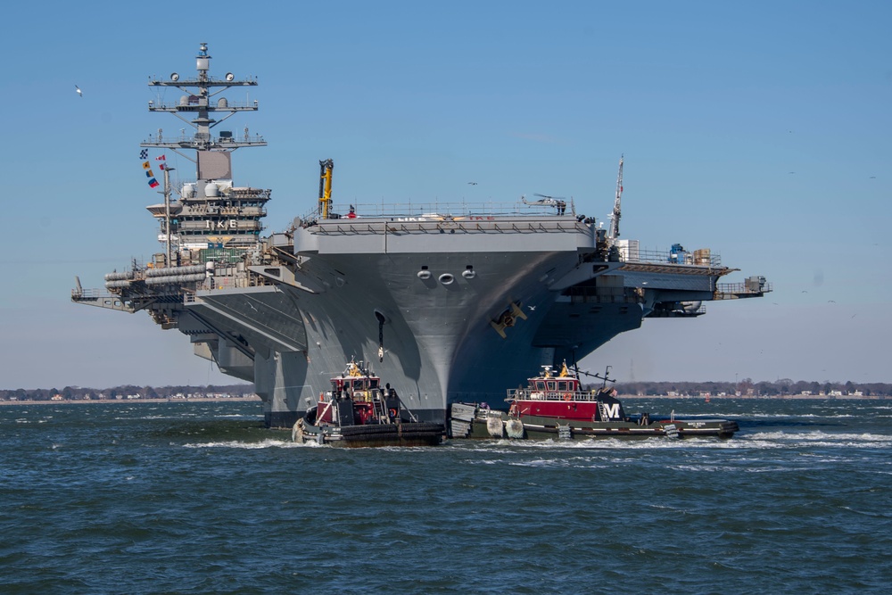 Ike Conducts a Pier Shift From Naval Station Norfolk to Norfolk Naval Shipyard