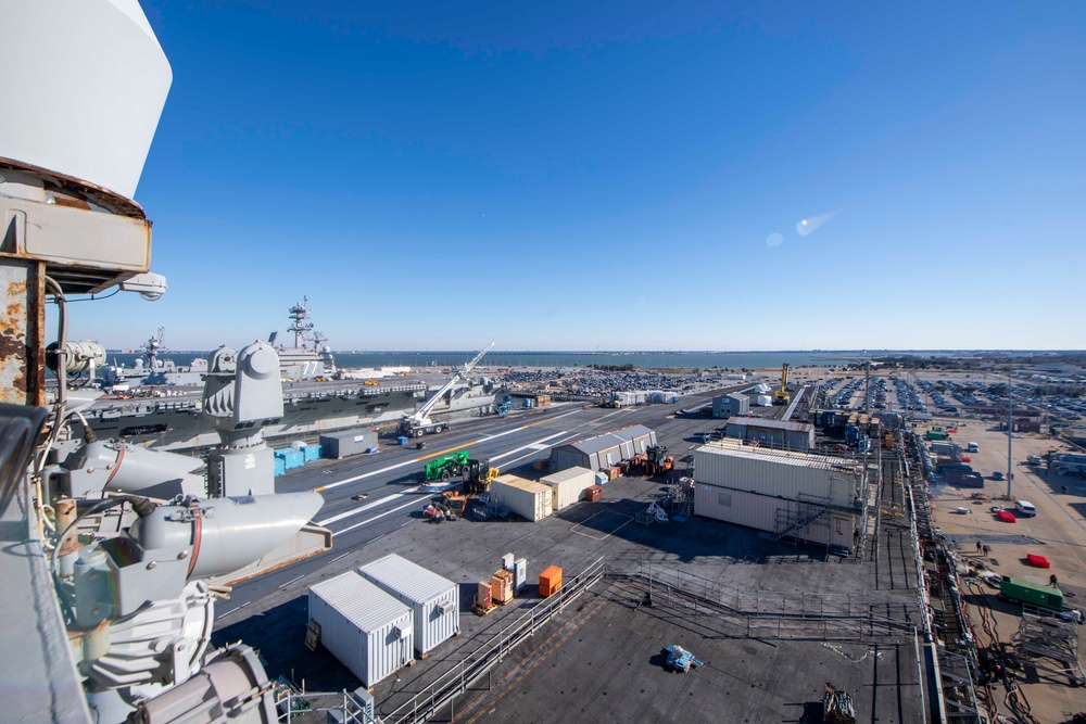 Ike Conducts Pier Shift From Naval Station Norfolk To Norfolk Naval Shipyard