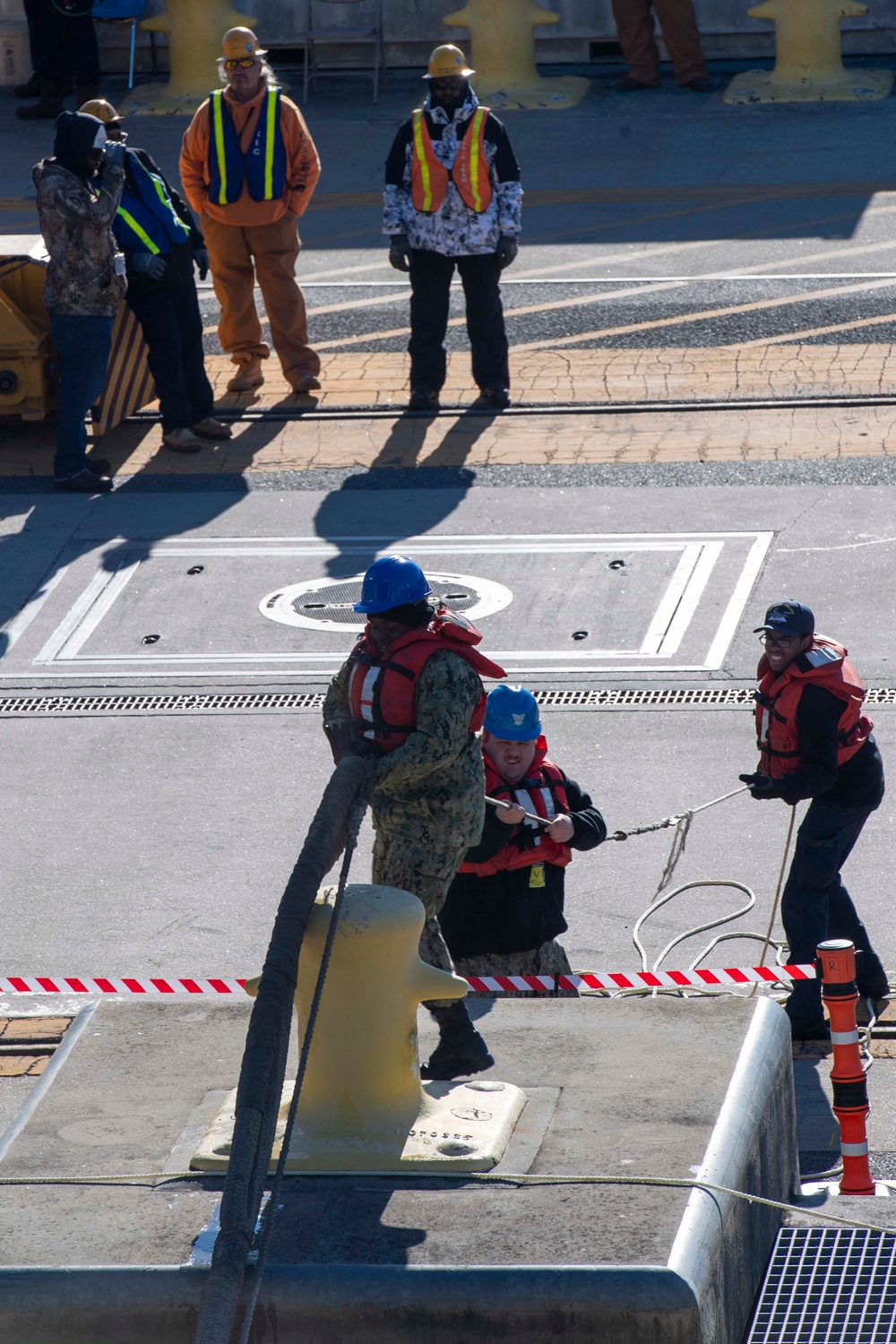 Ike Conducts Pier Shift From Naval Station Norfolk To Norfolk Naval Shipyard