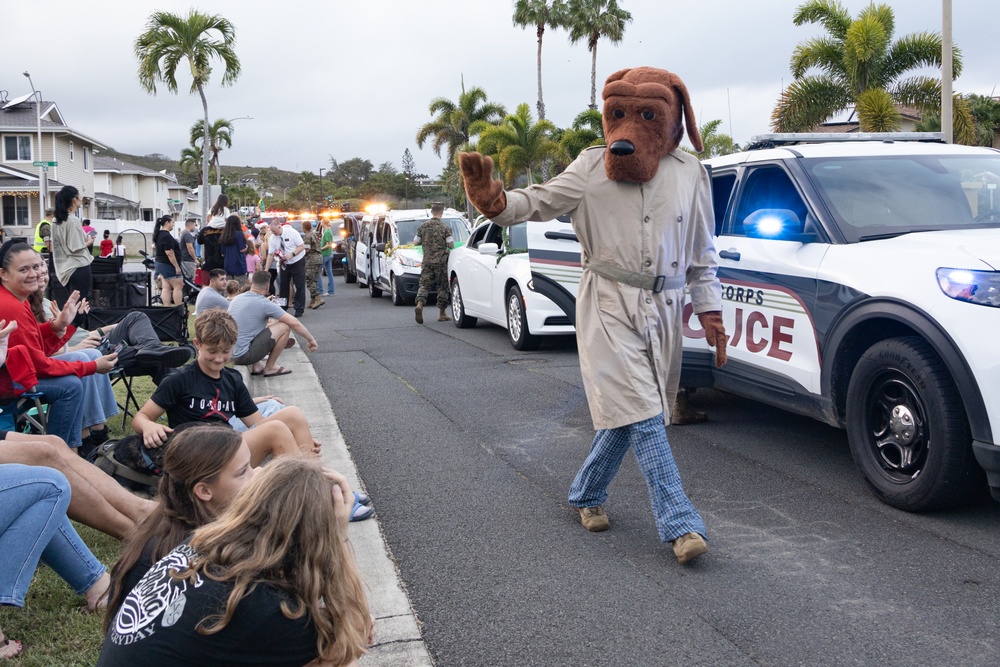 Getting Into The Holiday Spirit!: PMO Hosts Santa Parade Across MCBH