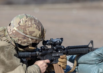 13th Armored Corps Sustainment Command qualifies on Table VI during an M4 Range.