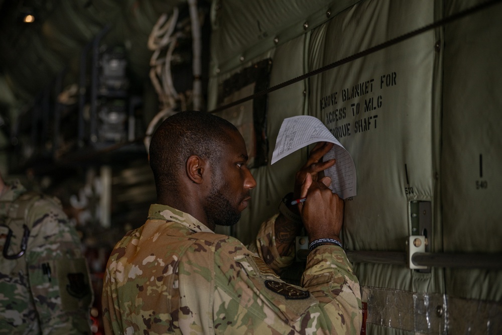 347th Operational Support Squadron conducts airdrop training