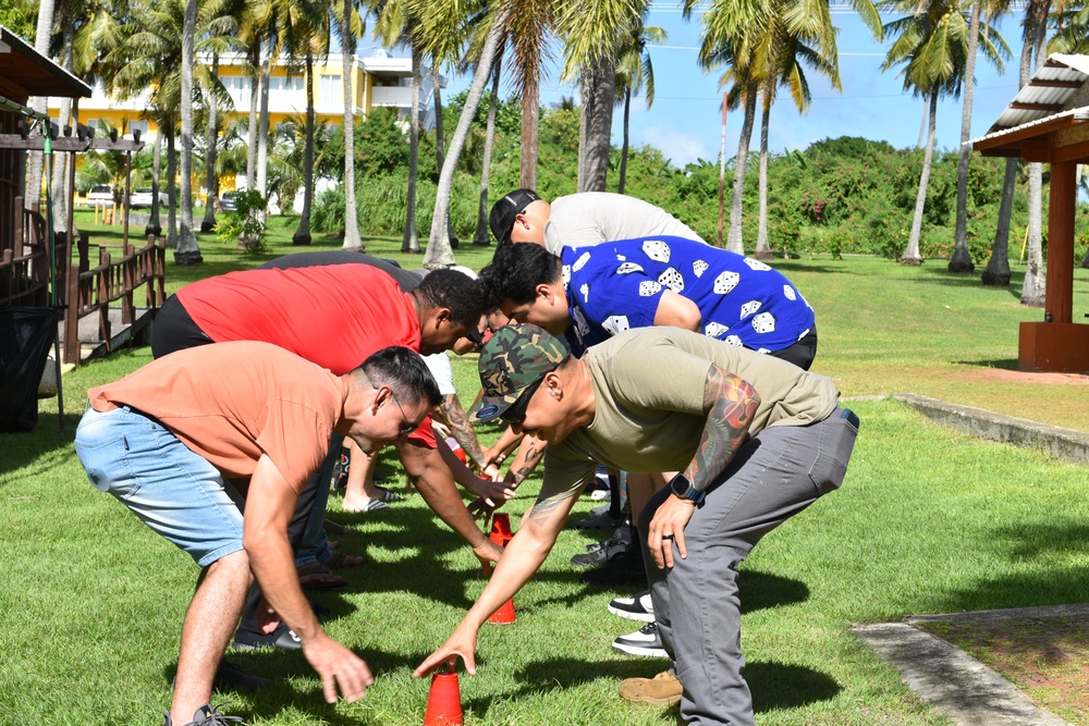 Detail Tinian Christmas event