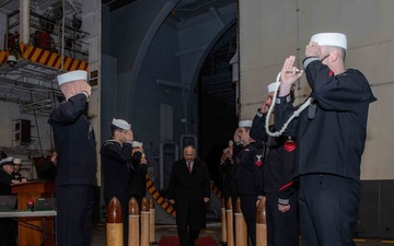 SECRETARY OF THE NAVY VISITS USS GEORGE H. W. BUSH