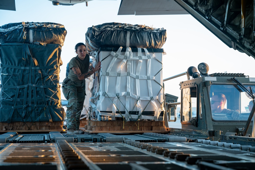 Combat airdrops over U.S. CENTCOM