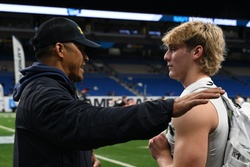 Navy sponsors the National Combine at the Navy All-American Bowl [Image 4 of 5]