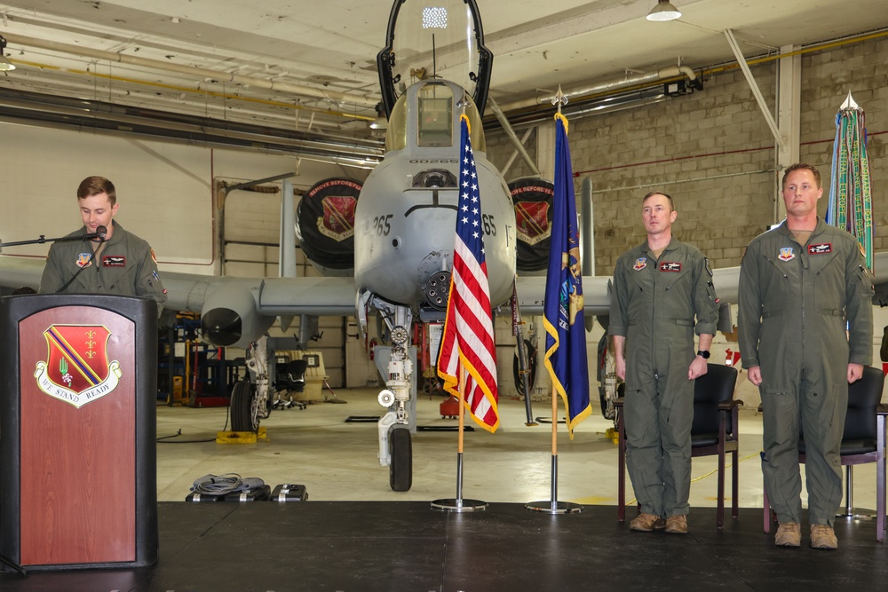 Axe takes command 107th Fighter Squadron