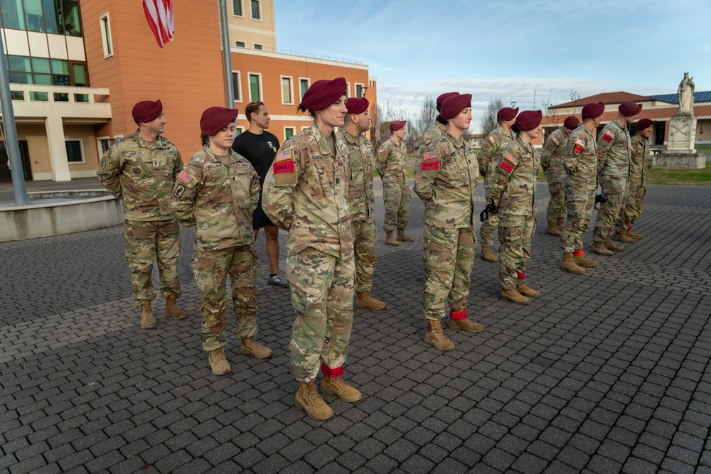 173rd Brigade Support Battalion Celebrates Graduation of New Jumpmasters in Vicenza, Italy