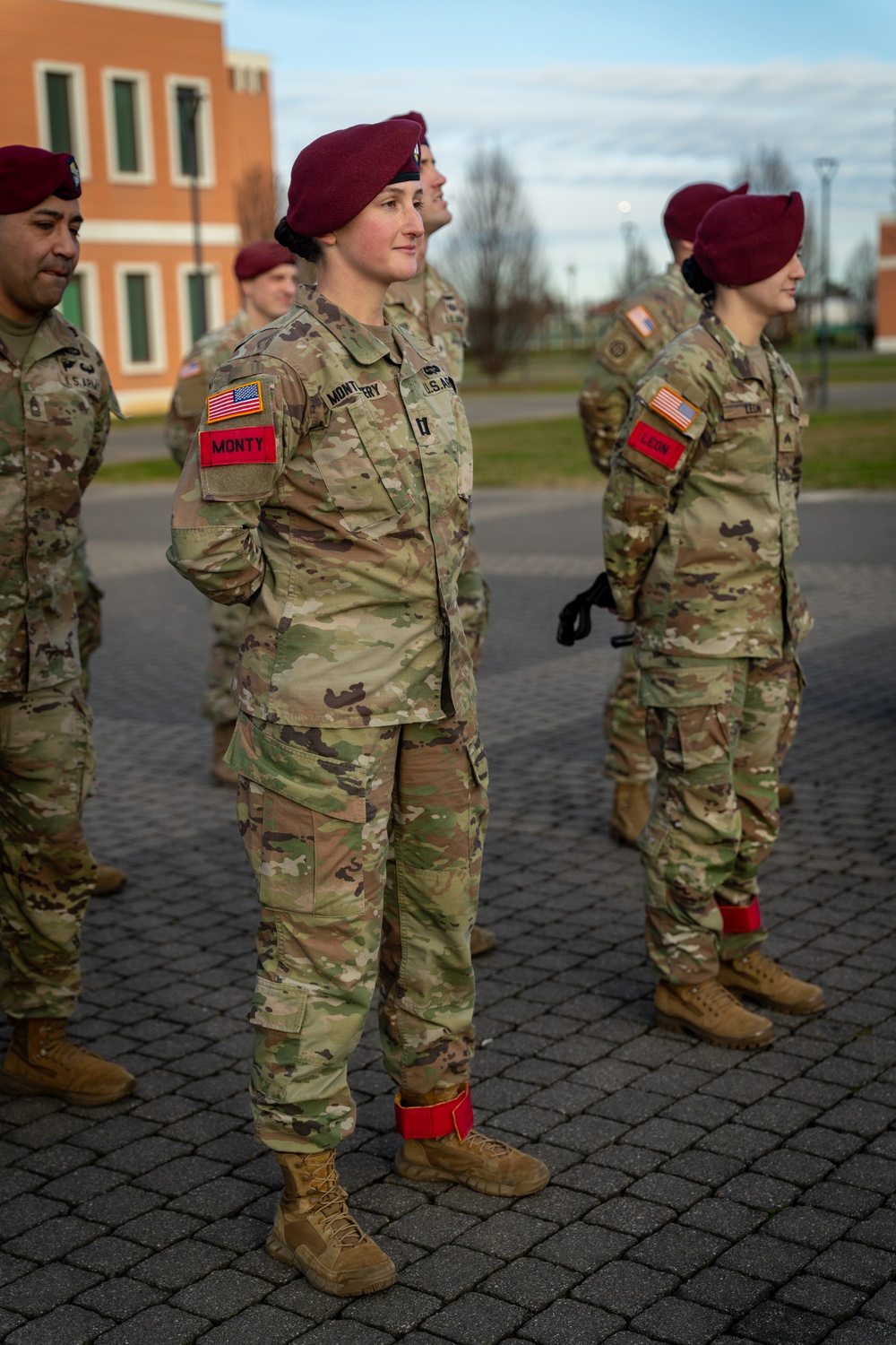 173rd Brigade Support Battalion Celebrates Graduation of New Jumpmasters in Vicenza, Italy