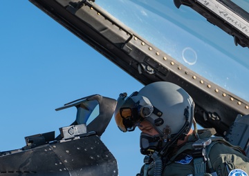 114th Fighter Wing exchanges jets with 122nd Fighter Wing