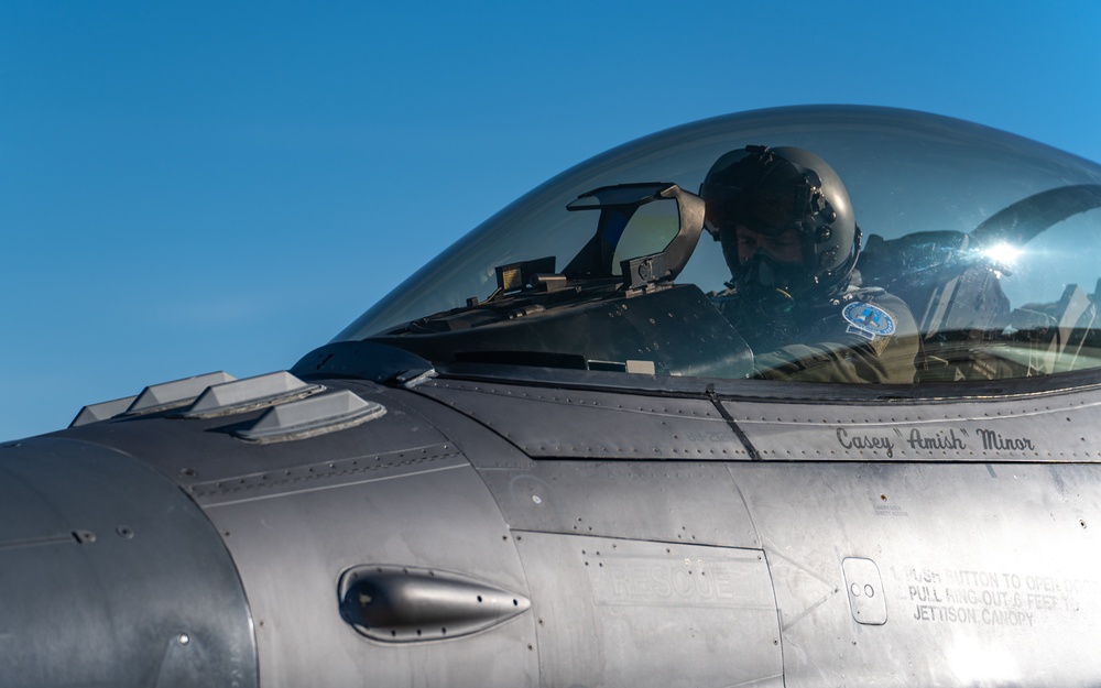 114th Fighter Wing exchanges jets with 122nd Fighter Wing