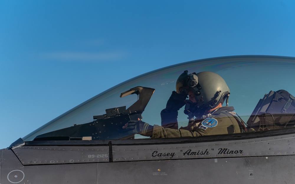 114th Fighter Wing exchanges jets with 122nd Fighter Wing