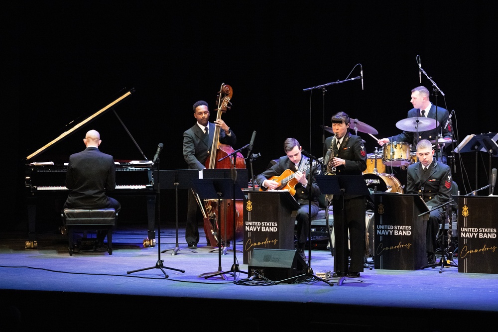 Navy Band Commodores close 45th International Saxophone Symposium