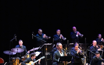 Navy Band Commodores close 45th International Saxophone Symposium