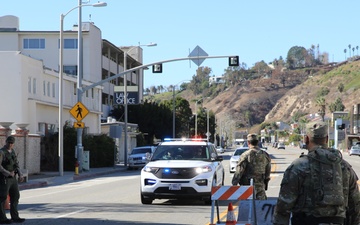 870th MP Company assist the LA County Sheriff's Department with TCP's in Malibu