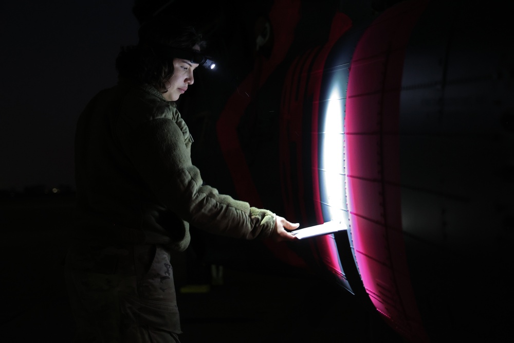 129th Rescue Wing maintainers support Los Angeles firefighting mission