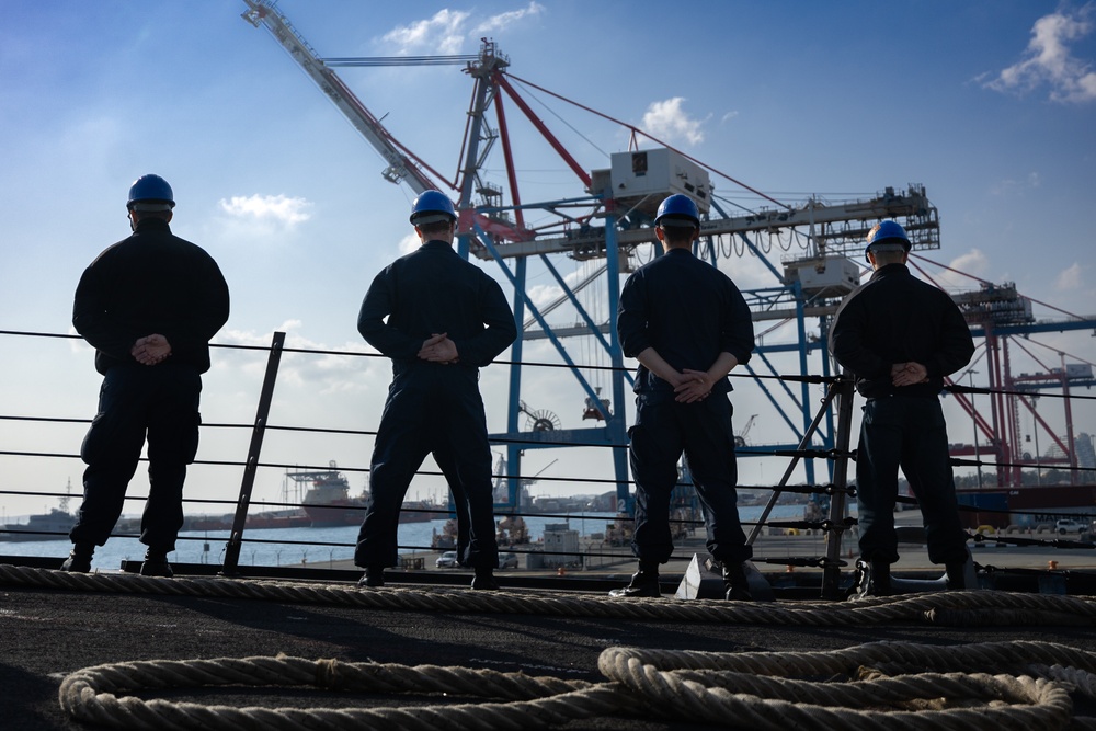 USS Oscar Austin (DDG 79) Conducts an International Maneuvering Exercise with the Cypriot Navy During Departure from Limassol, Cyprus