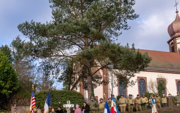 10th AAMDC honors sacrifices in 80th anniversary of the liberation of Wingen-sur-Moder