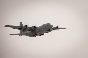 C-130 pilot discusses aerial firefighting at Waldo Canyon