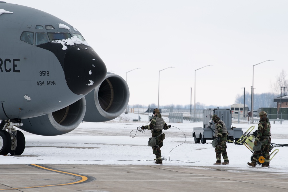 Grissom Airmen Sharpen CBRNE Skills