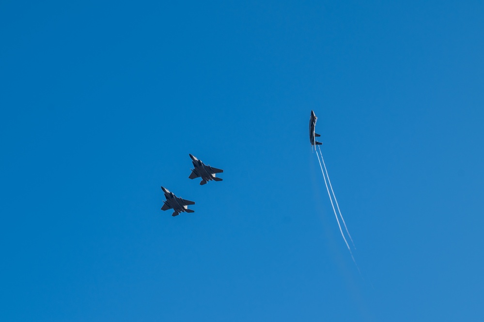 Maj. John 'Space' Stout flies fini-flight at the 104th Fighter Wing