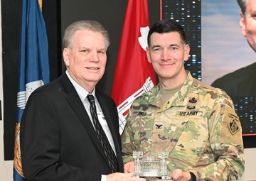 New Orleans Corps of Engineers inducts new members into Gallery of Distinguished Employees