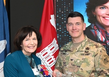New Orleans Corps of Engineers inducts new members into Gallery of Distinguished Employees