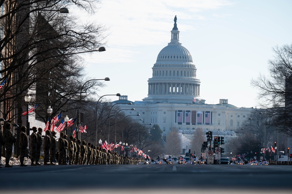 Service members rehearse for inauguration